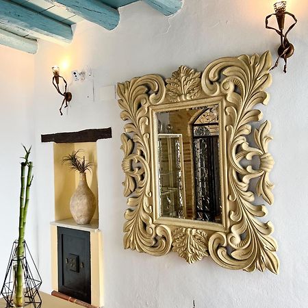 Hostal Servilia Carmona  Eksteriør billede