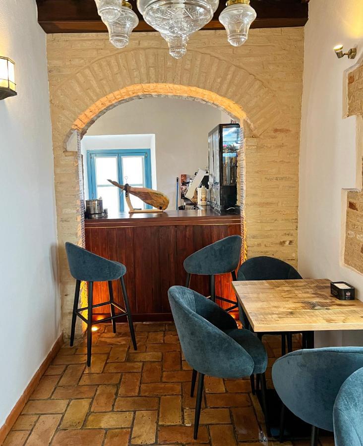 Hostal Servilia Carmona  Eksteriør billede